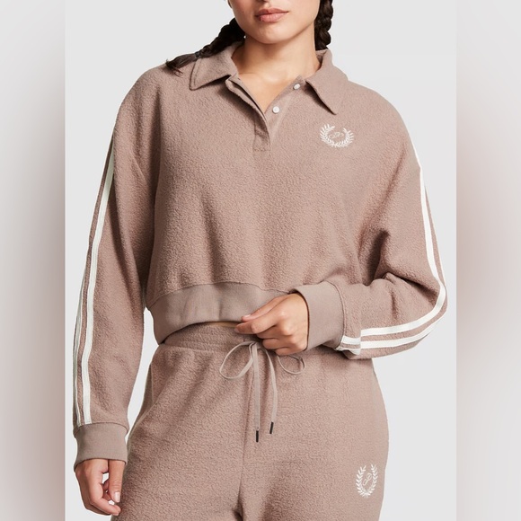 BNWT PINK REVERSE FLEECE CROPPED POLO SWEATSHIRT - Picture 5 of 8